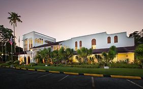Montebello Villa Hotel Cebu Stadt Exterior photo