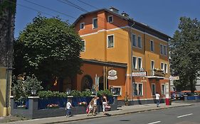 Hotel Restaurant Itzlinger Hof Salzburg Exterior photo