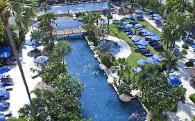 Jomtien Palm Beach Hotel&Resort - SHA Extra Plus Pattaya Exterior photo