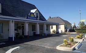 Days Inn Bossier Stadt Exterior photo