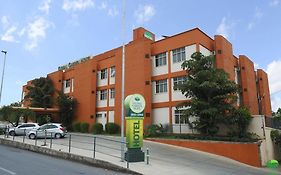 Global Garden Hotel Cuiabá Exterior photo