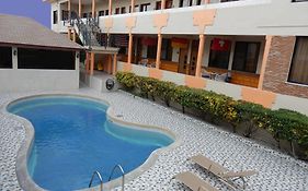Hotel Garant&Suites Boca Chica Exterior photo