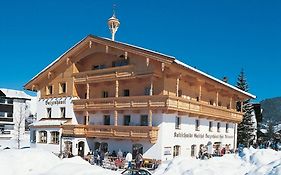 Hotel Batzenhäusl Seefeld in Tirol Exterior photo