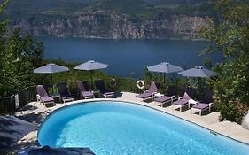 Hotel Querceto Wellness&Spa Malcesine Exterior photo