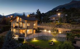 Bed and Breakfast Le Petit Lievre Aosta Exterior photo