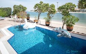 Dream Inn - Royal Palm Beach Villa Dubai Exterior photo