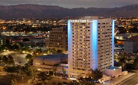 Hotel Doubletree By Hilton Albuquerque Exterior photo