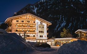 Das AHT ALPINES LIFESTYLEHOTEL ADULTS ONLY ALPENHOTEL TYROL Pertisau Exterior photo