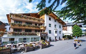 Hotel Diana Seefeld in Tirol Exterior photo