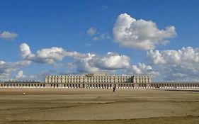 Hotel Thermae Palace Ostende Exterior photo