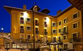 Le Miramonti Hotel Restaurant & Wellness La Thuile Exterior photo