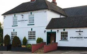 Strawberry Bank Hotel Meriden  Exterior photo