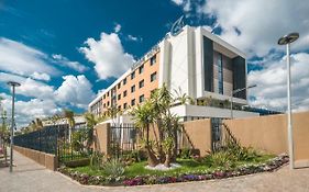 Hotel Golden Tulip Royaume Algier Exterior photo