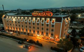 Adamo Hotel Warna Exterior photo