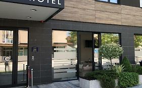 Ig Hotel Gornji Milanovac Exterior photo