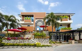 Aparthotel Phu Places Pattaya Exterior photo