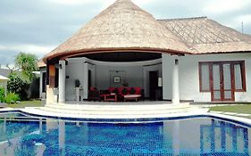 Suara Alam Villas And Spa Kuta Lombok Exterior photo