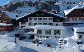 Andi'S Skihotel Obertauern Exterior photo
