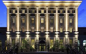 Hotel Th Roma - Carpegna Palace Exterior photo