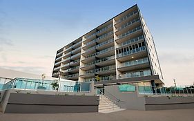 Allure Hotel & Apartments Townsville Exterior photo