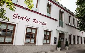 Gasthof Roderich Hotel Langenzersdorf Exterior photo