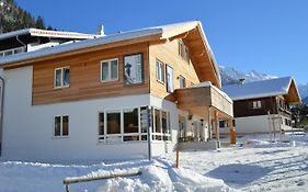 Bergsteiger-Hotel Grüner Hut Bad Hindelang Exterior photo