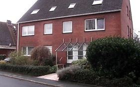 Apartment in Duisburg-Rheinhausen Exterior photo