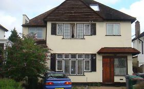 Bed and Breakfast Draycott London Exterior photo