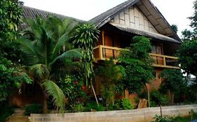 Villa Akha River House Chiang Rai Exterior photo