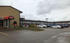 Red Deer Inn&Suites Exterior photo