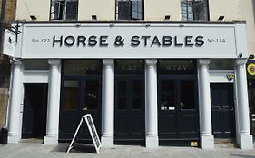 Hostel The Horse & Stables London Exterior photo