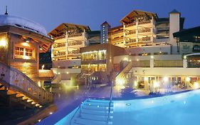 Hotel Alpine Palace Saalbach Exterior photo