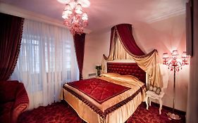 Royal City Hotel Kiew Room photo
