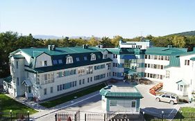 Hotel Yubileynaya Juschno-Sachalinsk Exterior photo