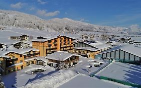 Vital&Sporthotel Brixen Brixen im Thale Exterior photo