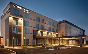 Hotel Courtyard By Marriott Indianapolis West-Speedway Exterior photo