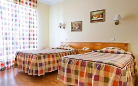 Bed and Breakfast Residencial Colombo Funchal  Room photo