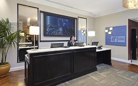 Hotel Cass - A Holiday Inn Express At Magnificent Mile, An Ihg Hotel Chicago Exterior photo