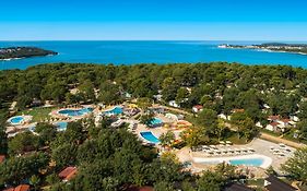 Lanterna Premium Camping Resort By Valamar Poreč Exterior photo