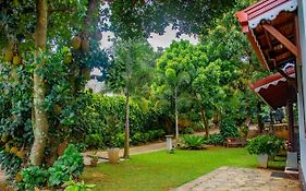 Homestay Garden Rest Kandy Exterior photo