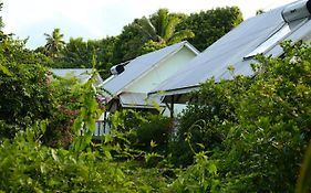 Gina's Garden Lodges Arutanga Exterior photo