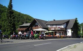 Hotel Forsthaus Volkesfeld Exterior photo