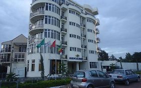 Miracle Hotel Addis Abeba Exterior photo