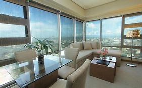 City Suites Ramos Tower Cebu Stadt Exterior photo