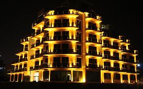 Legacy Hotel Batumi Exterior photo