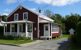 Villa La Maison Clarence Baie-Saint-Paul Exterior photo