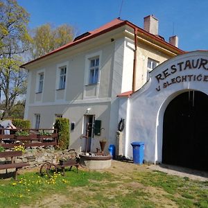 Hotel Penzion U Šlechtičen Milovy Exterior photo