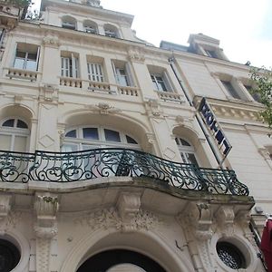 Hotel Au Chapon Fin Poitiers Exterior photo