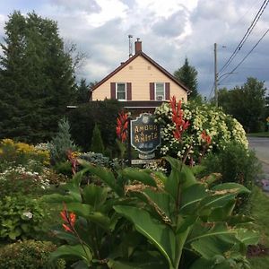 Bed and Breakfast A Amour Et Amitie Magog Exterior photo