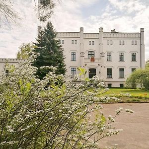 Hotel Palac Baloszyce Susz Exterior photo